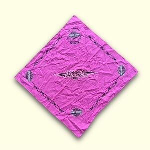 Vintage Women’s 2004 Harley Davidson Pink Bandana